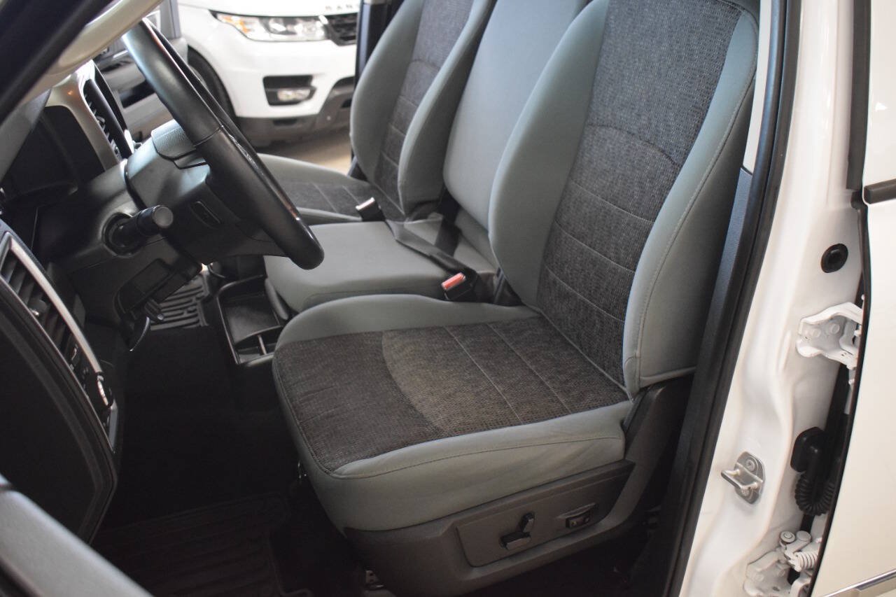 Used 2018 RAM 1500 Big Horn RWD image 42
