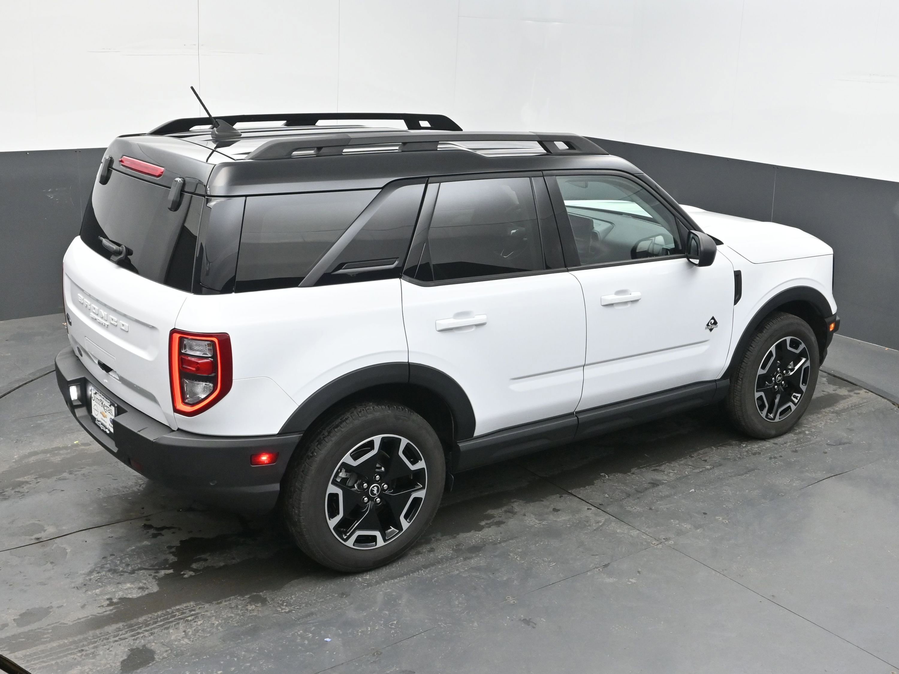 Used 2024 Ford Bronco Sport Outer Banks image 38