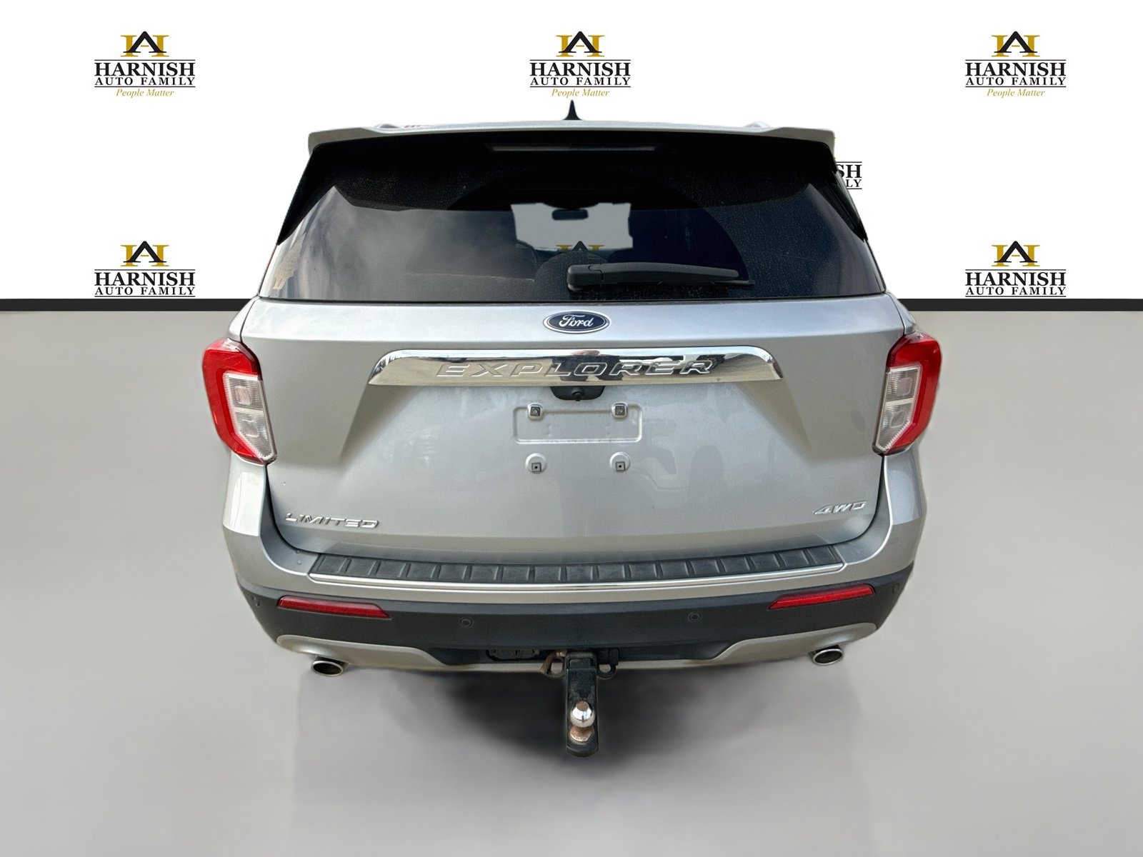 Used 2021 Ford Explorer Limited w/ Equipment Group 301A AWD/4WD image 4