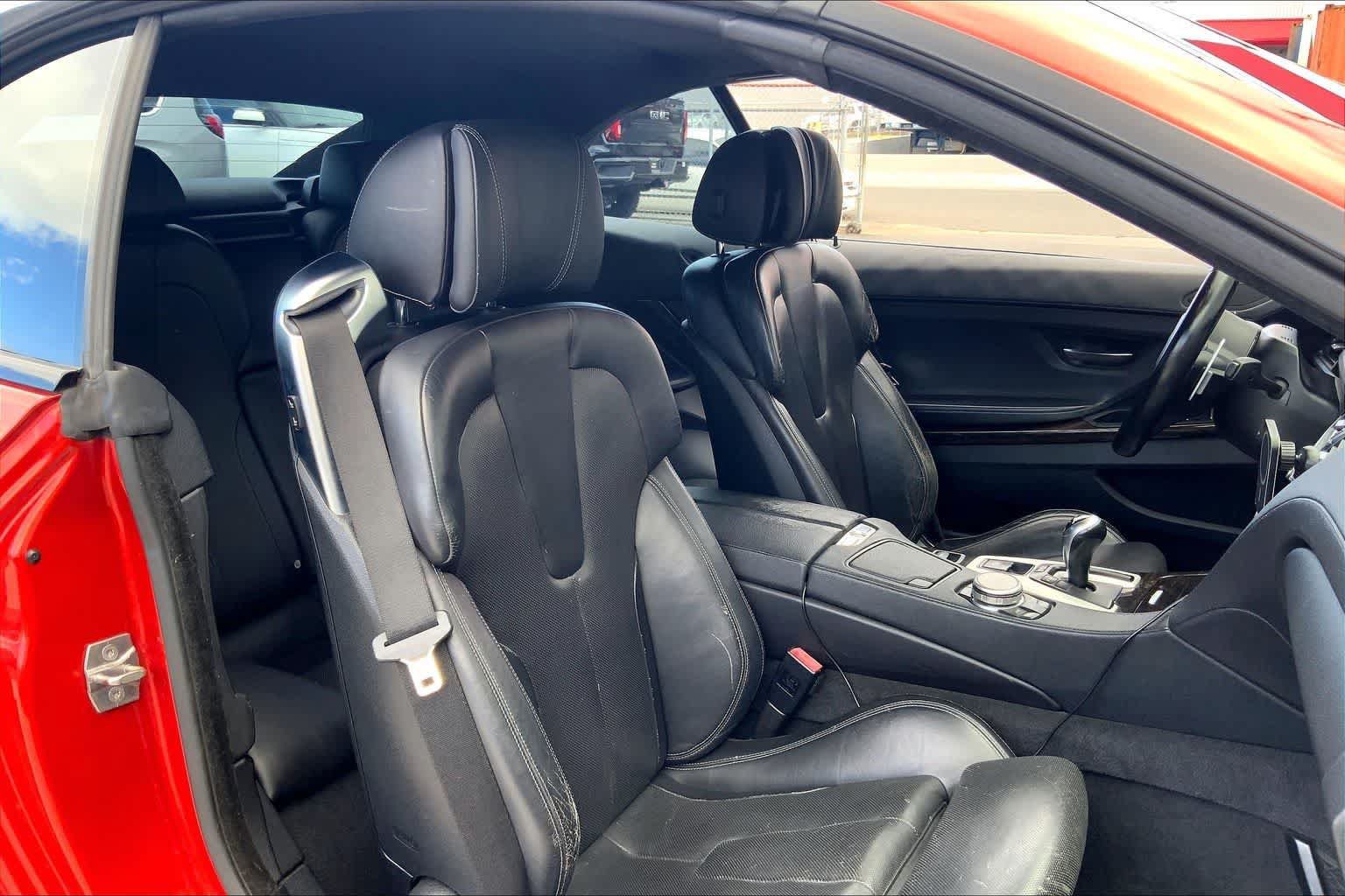 Used 2013 BMW M6 Convertible RWD image 12