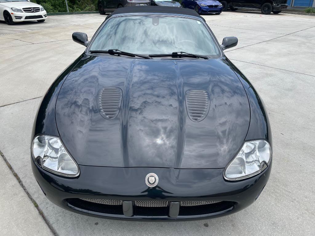 Used 2002 Jaguar XK8 Convertible RWD image 3