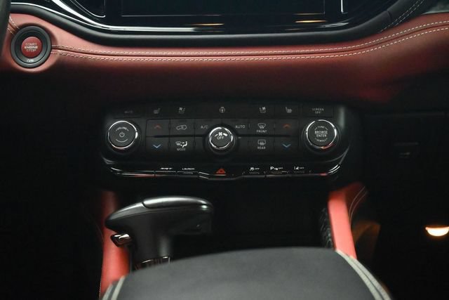 Used 2021 Dodge Durango SRT Hellcat w/ Premium Interior Group AWD/4WD image 38
