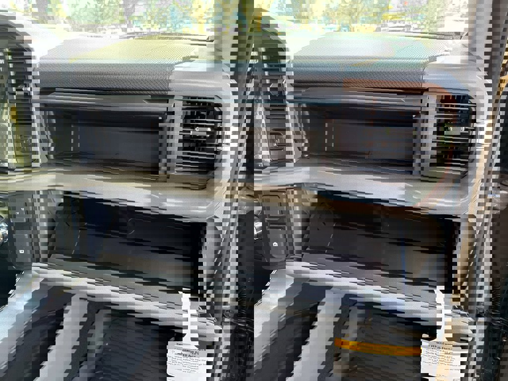 New 2026 Ford F150 XLT w/ XLT Chrome Appearance Package image 17