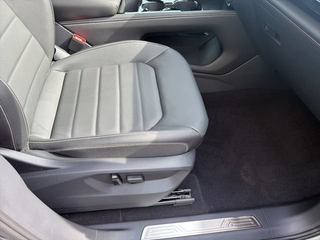 New 2026 Volkswagen Atlas SEL AWD/4WD image 32