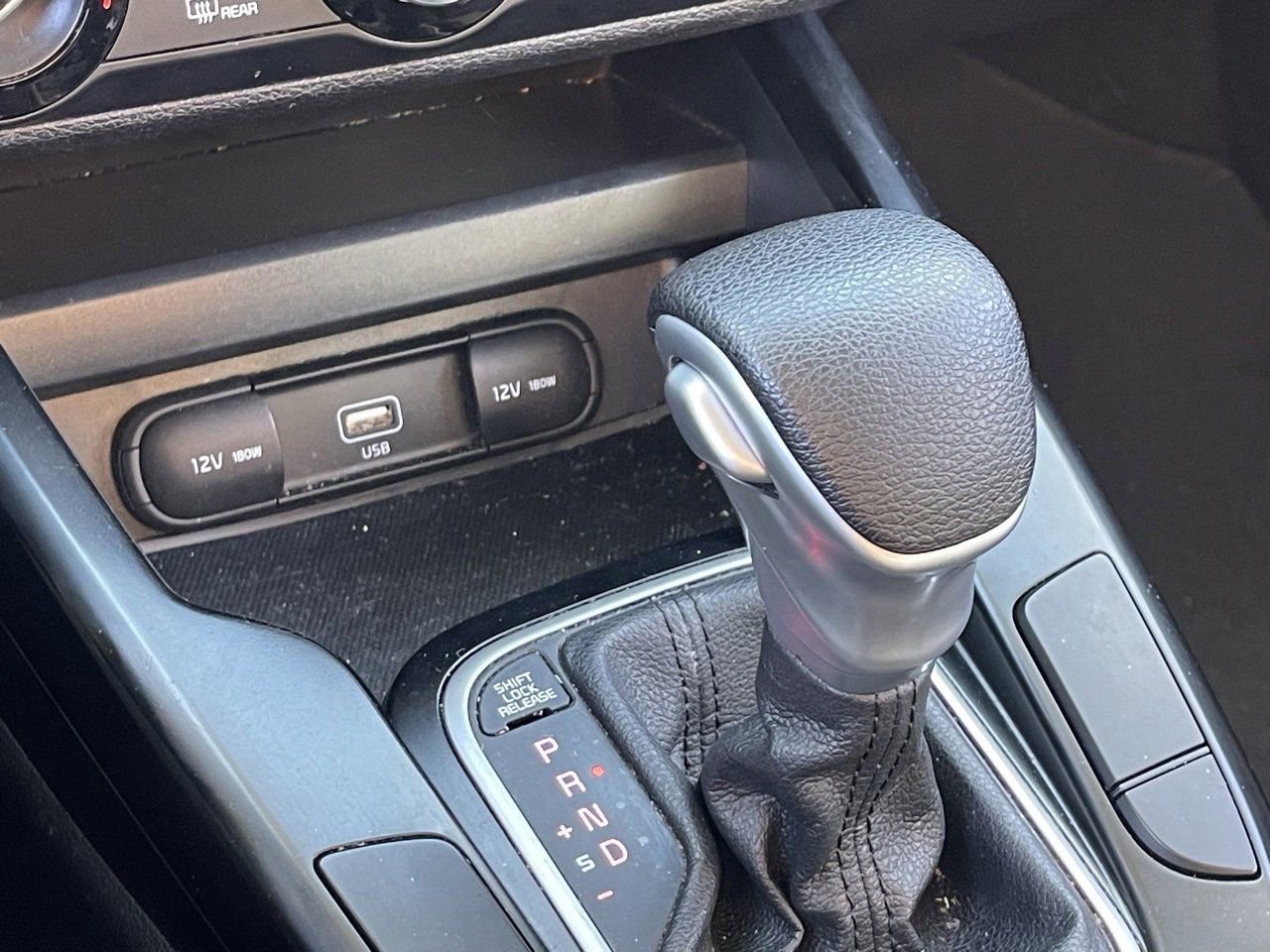 Used 2020 Kia Soul LX image 12