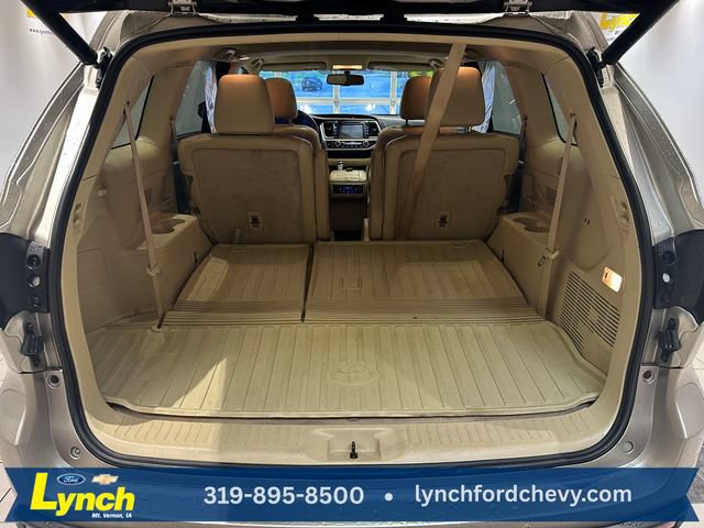 Used 2015 Toyota Highlander Limited AWD/4WD image 22