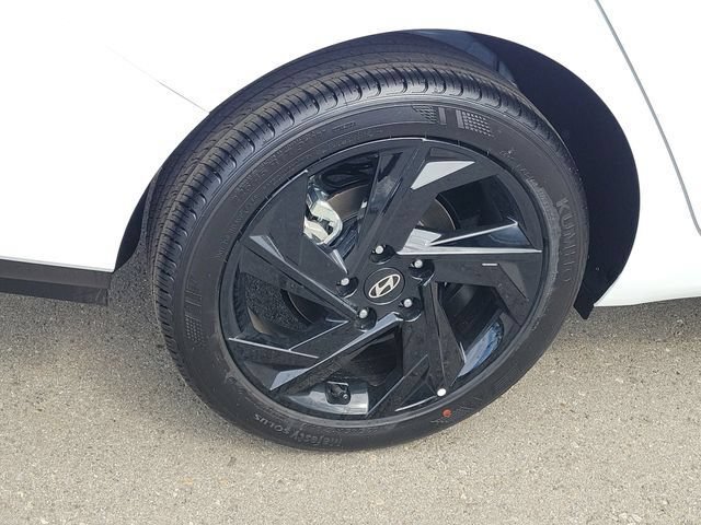 New 2026 Hyundai Elantra Sport FWD image 28