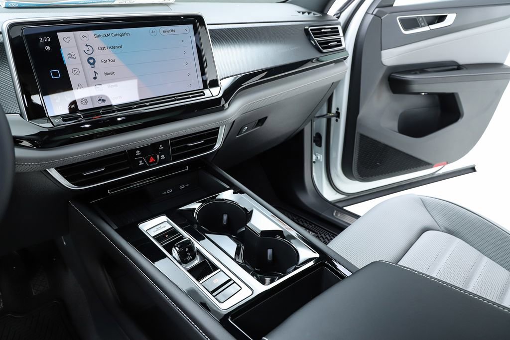 New 2026 Volkswagen Atlas Cross Sport SEL image 23