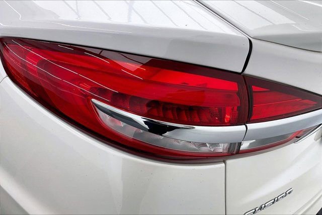 Used 2020 Ford Fusion Energi Titanium image 28