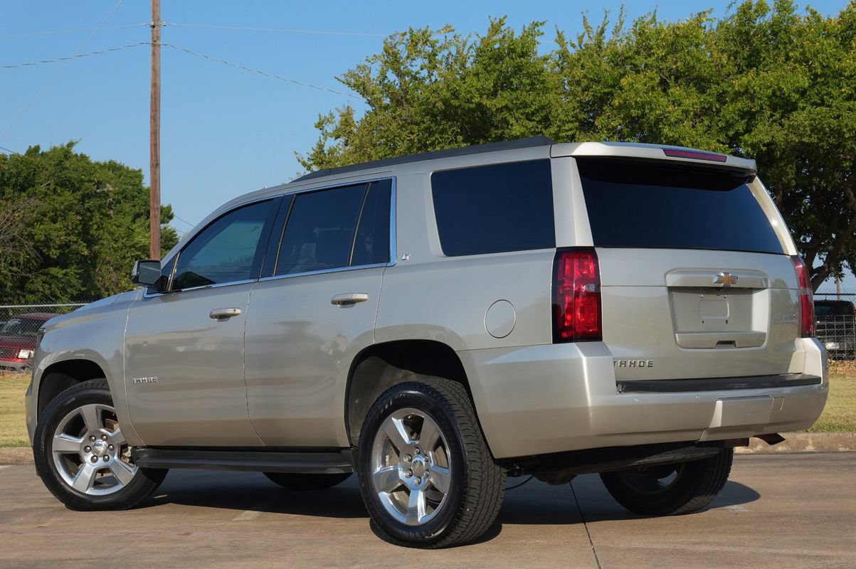 Used 2017 Chevrolet Tahoe LT w/ Luxury Package RWD image 4