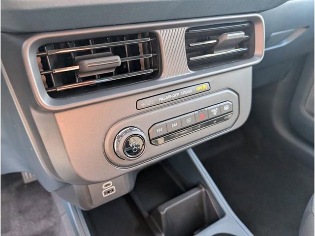 New 2025 Ford Maverick XL w/ 4K Tow Package image 23