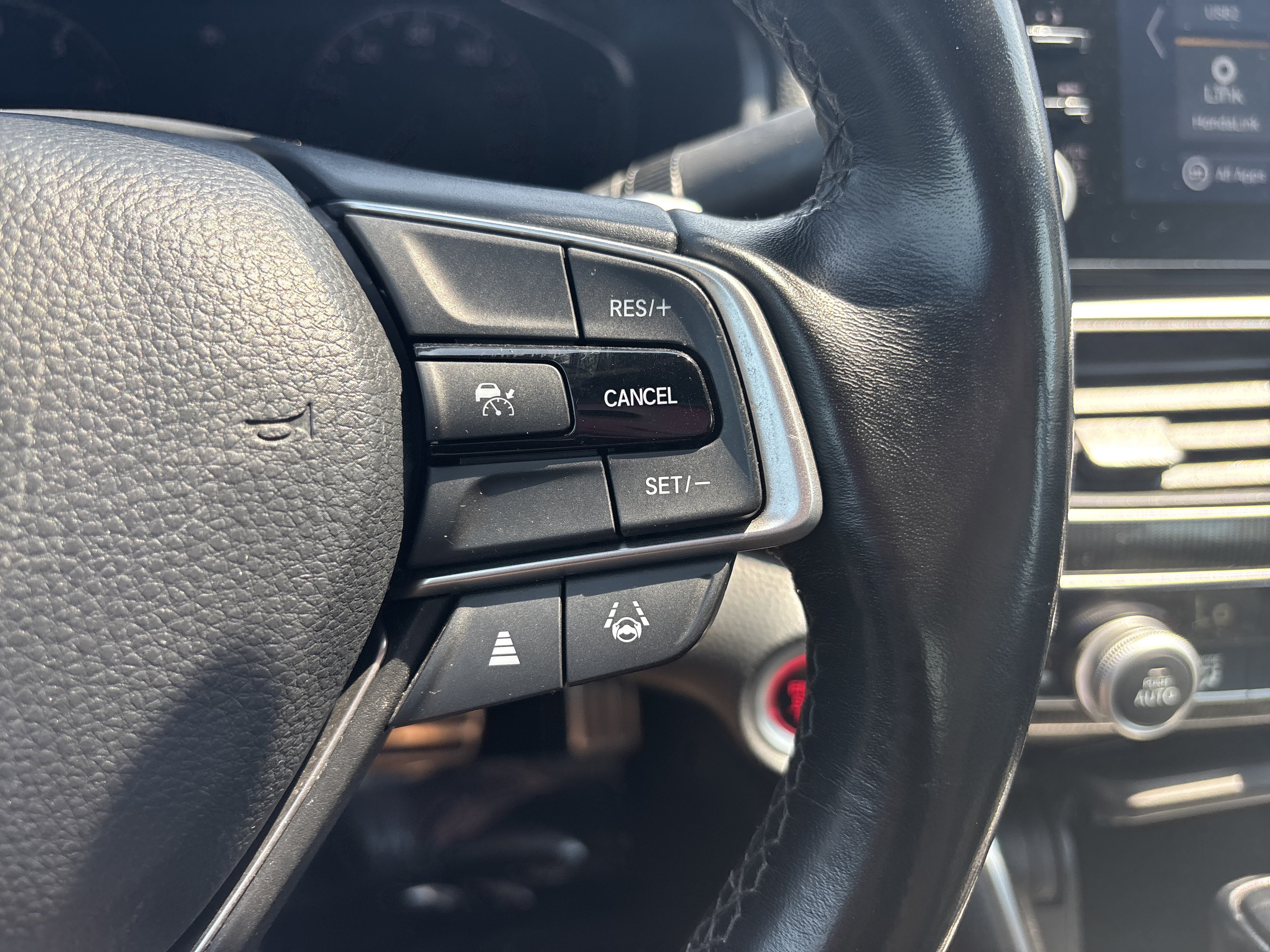 Used 2022 Honda Accord Sport image 26