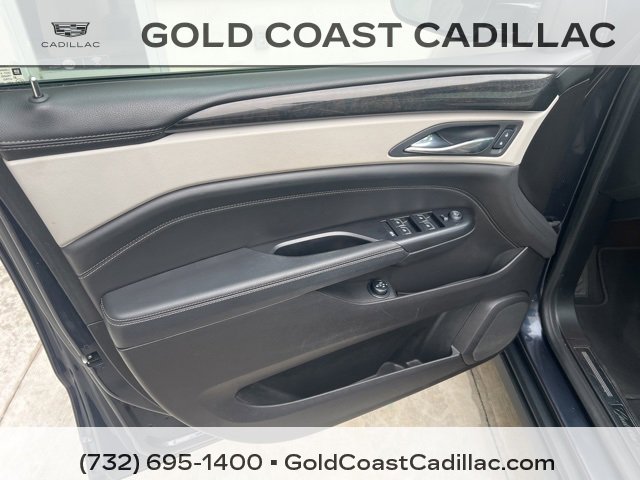 Used 2016 Cadillac SRX Luxury w/ Driver Awareness Package image 16