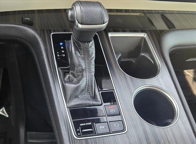 Used 2022 Toyota Sienna Platinum image 13