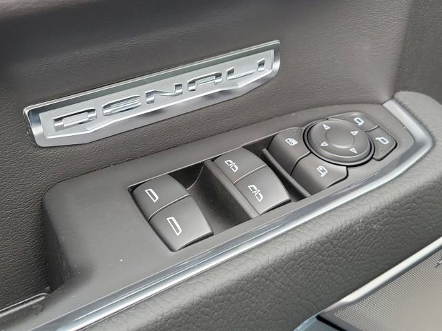 New 2026 GMC Sierra 1500 Denali w/ Denali Reserve Package image 16