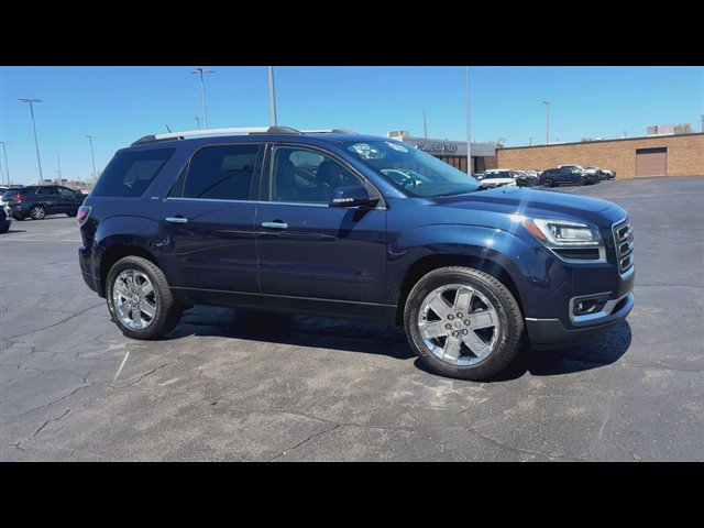 Used 2017 GMC Acadia Limited SLT image 2