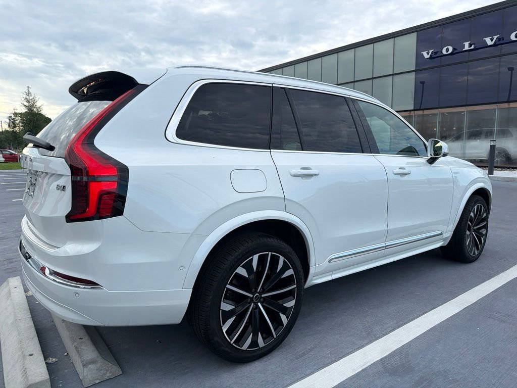 Certified 2026 Volvo XC90 B6 Plus AWD/4WD image 4