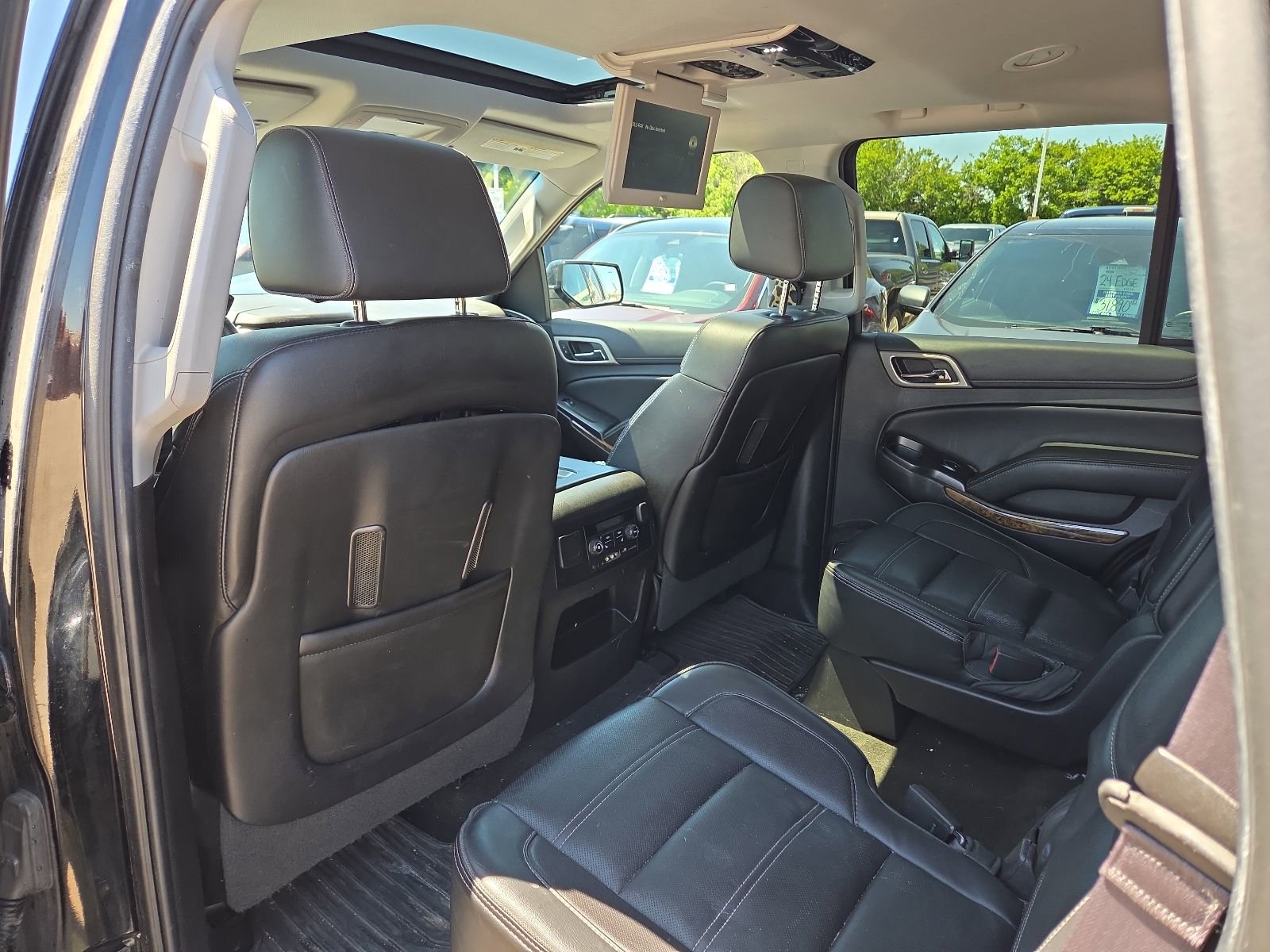 Used 2016 GMC Yukon Denali w/ Open Road Package AWD/4WD image 11