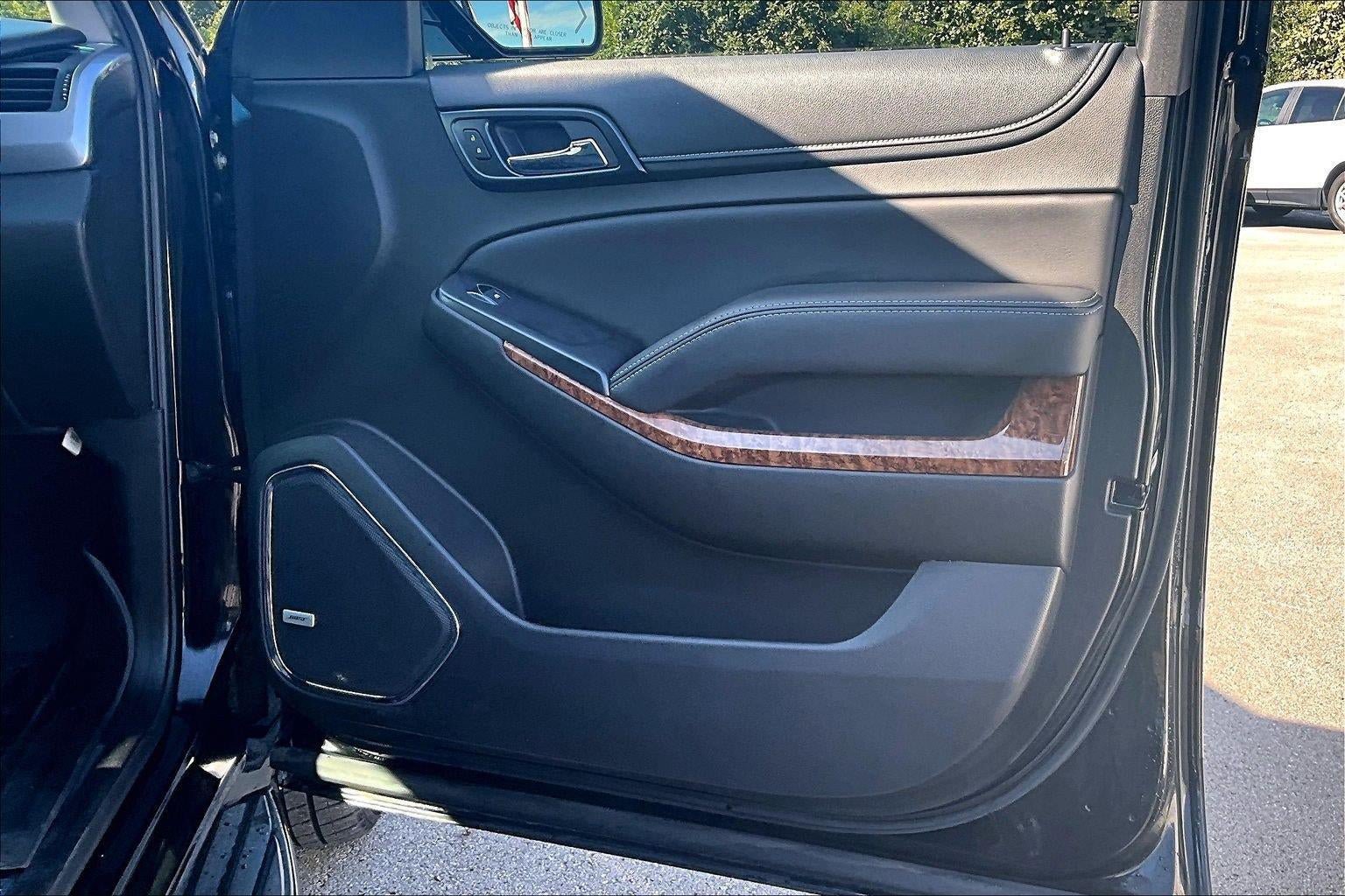 Used 2018 Chevrolet Tahoe Premier AWD/4WD image 24