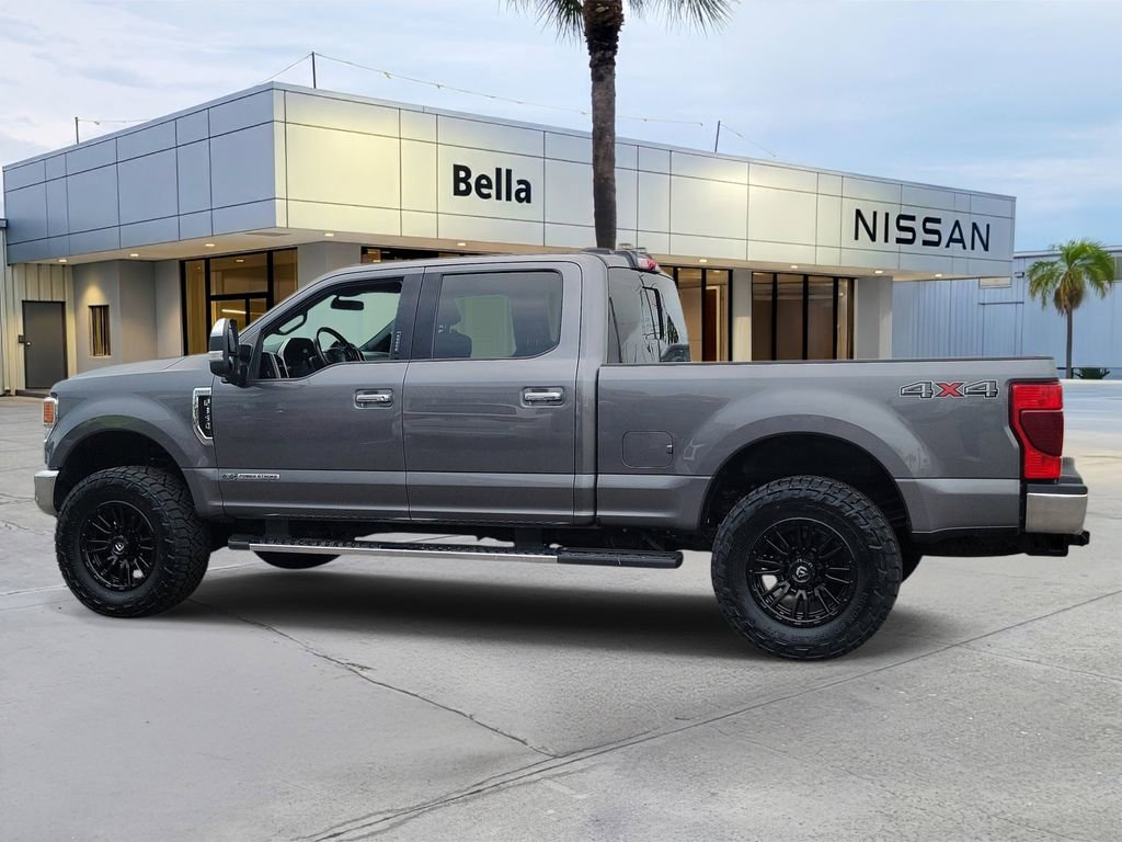 Used 2022 Ford F350 Lariat w/ Chrome Package AWD/4WD image 3