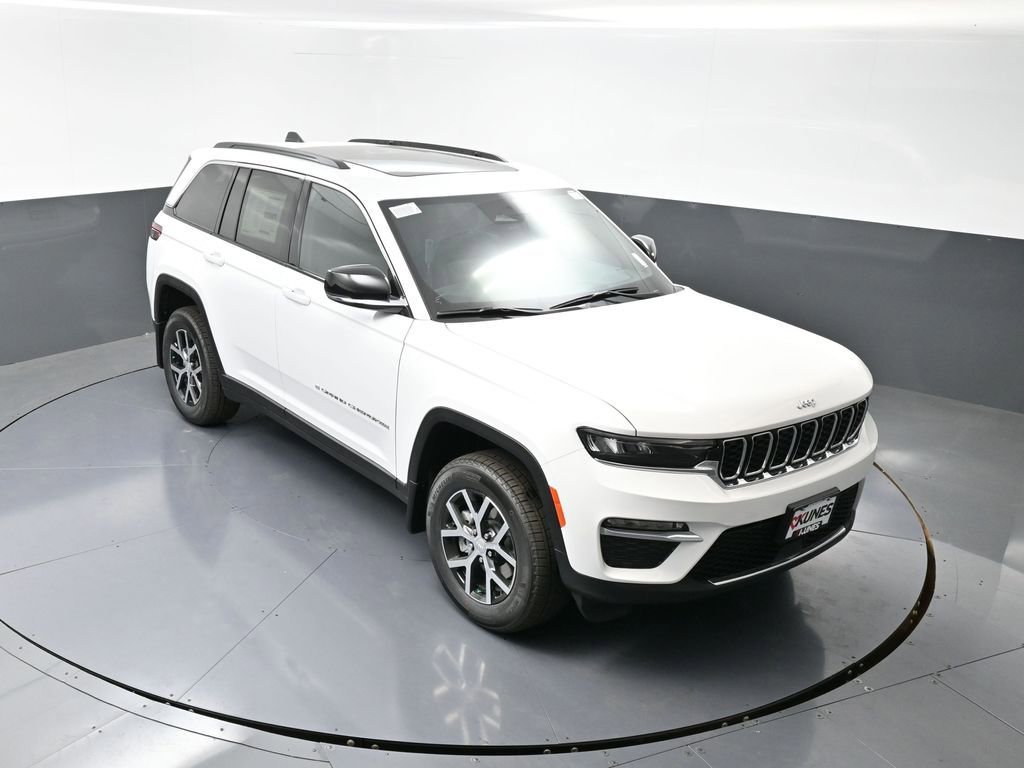New 2025 Jeep Grand Cherokee Limited w/ Trailer Tow Package image 31
