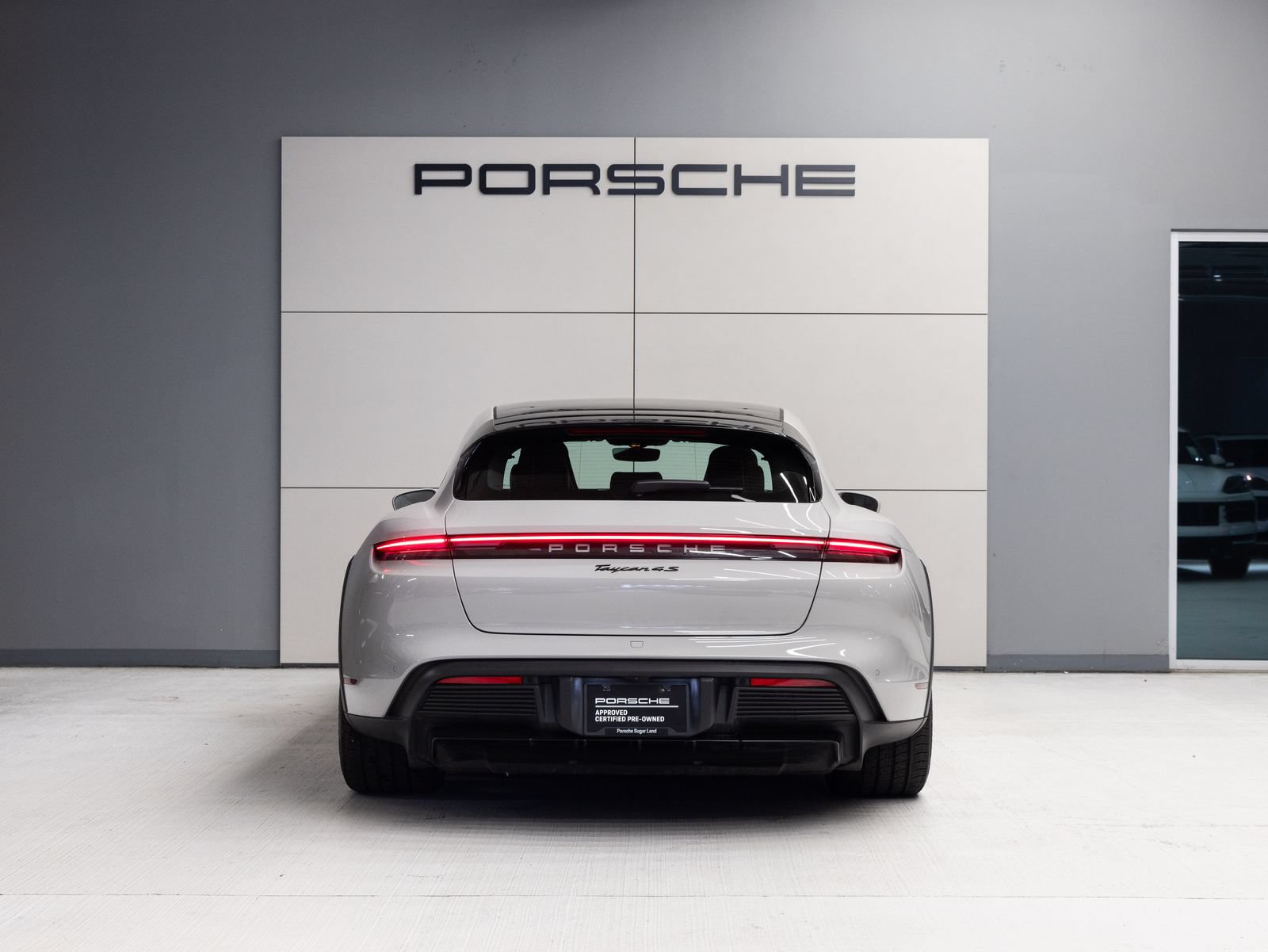 Certified 2024 Porsche Taycan 4S AWD/4WD image 6