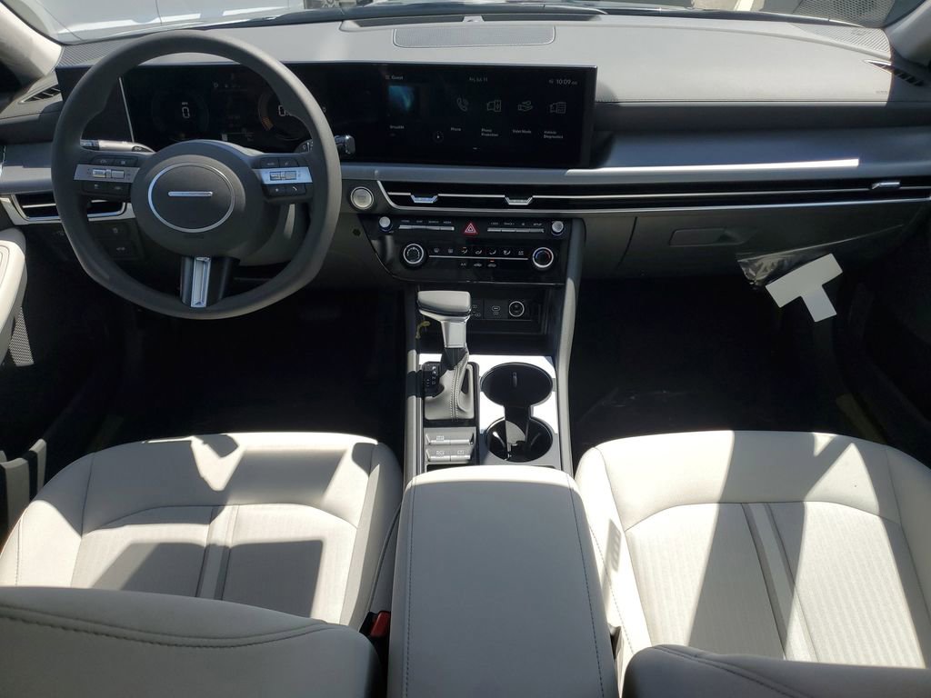 New 2025 Hyundai Sonata SE image 14