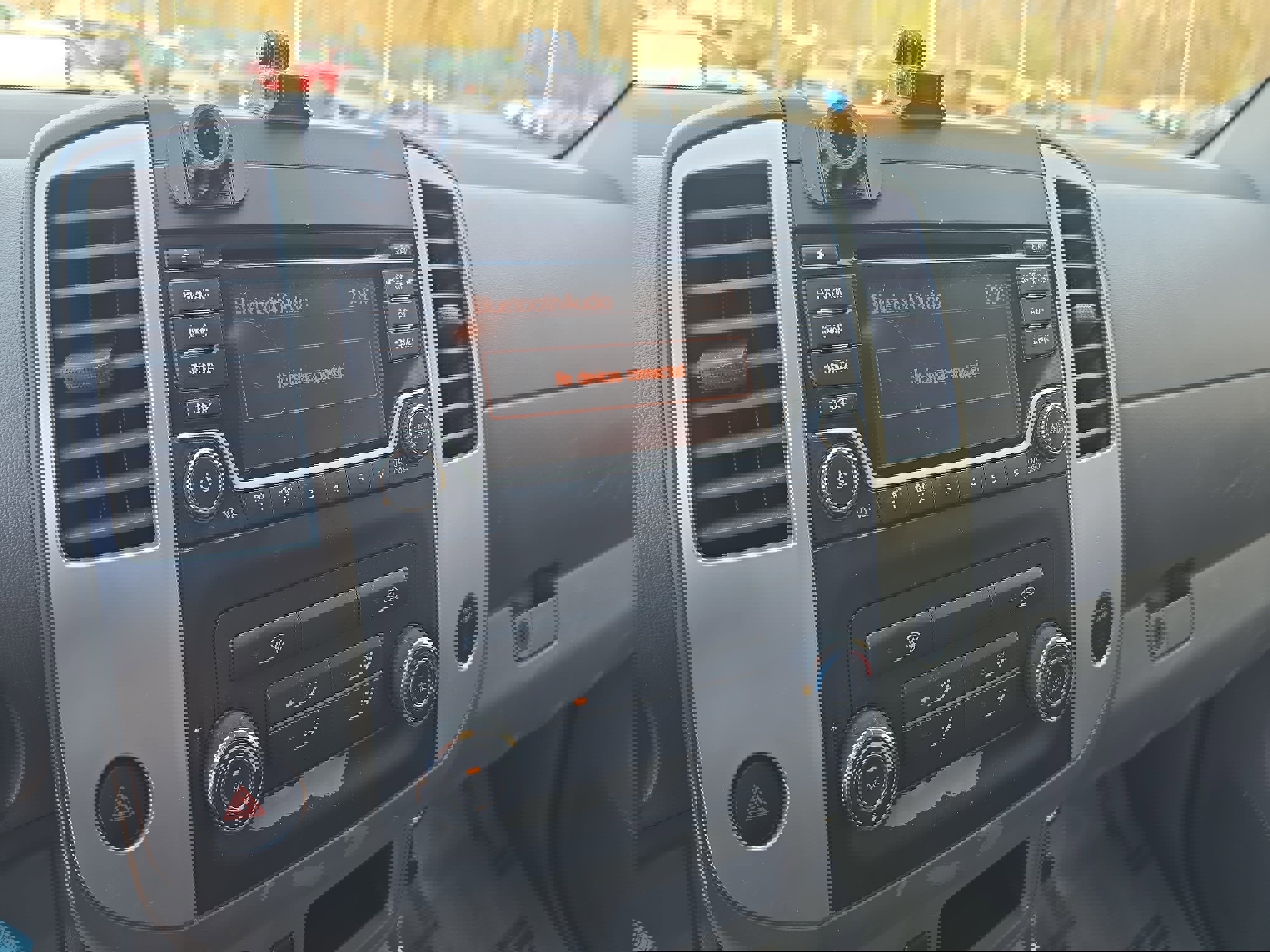 Used 2015 Nissan Frontier Desert Runner image 19