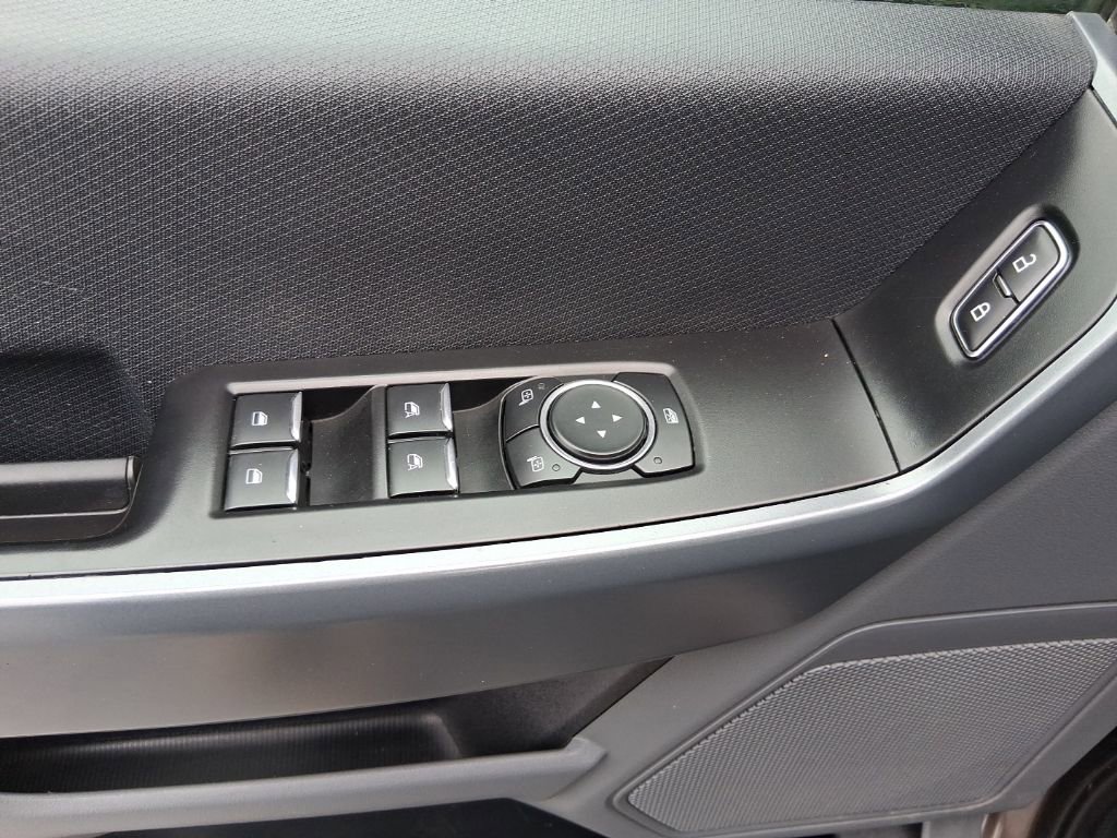 Used 2023 Ford F150 XLT image 10
