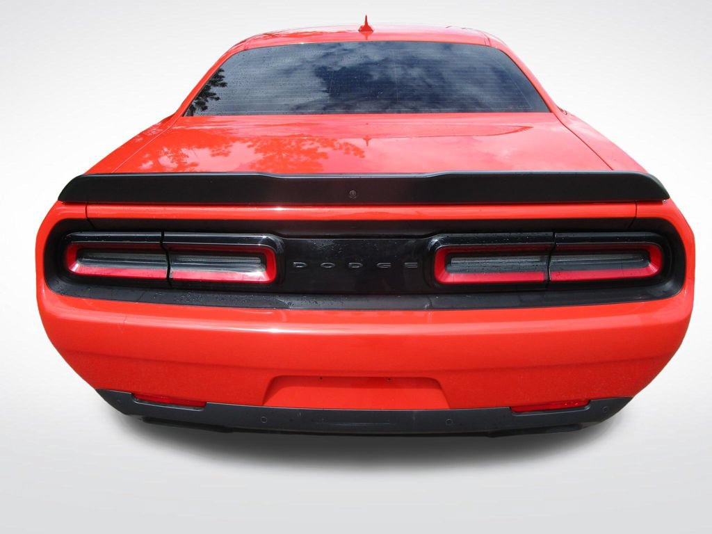 Used 2022 Dodge Challenger R/T w/ Blacktop Package RWD image 10