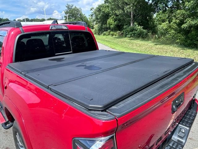 Used 2023 Toyota Tacoma Limited AWD/4WD image 15