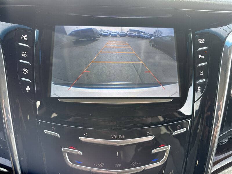 Used 2015 Cadillac Escalade Premium AWD/4WD image 29