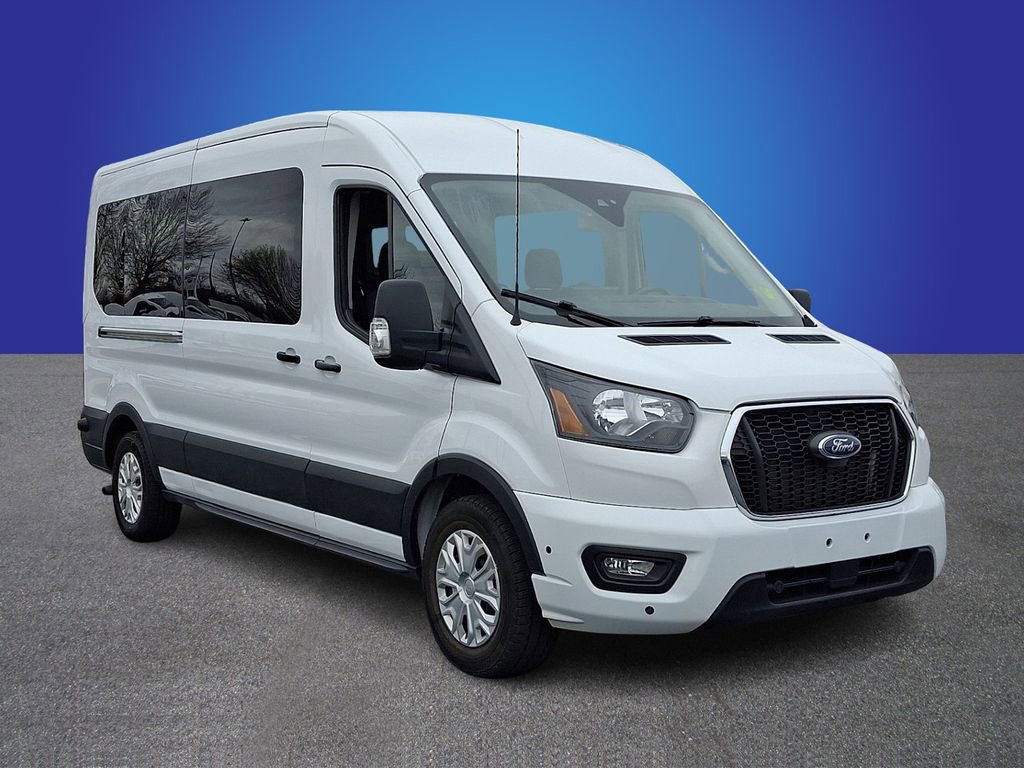 Used 2024 Ford Transit 350 XLT image 3