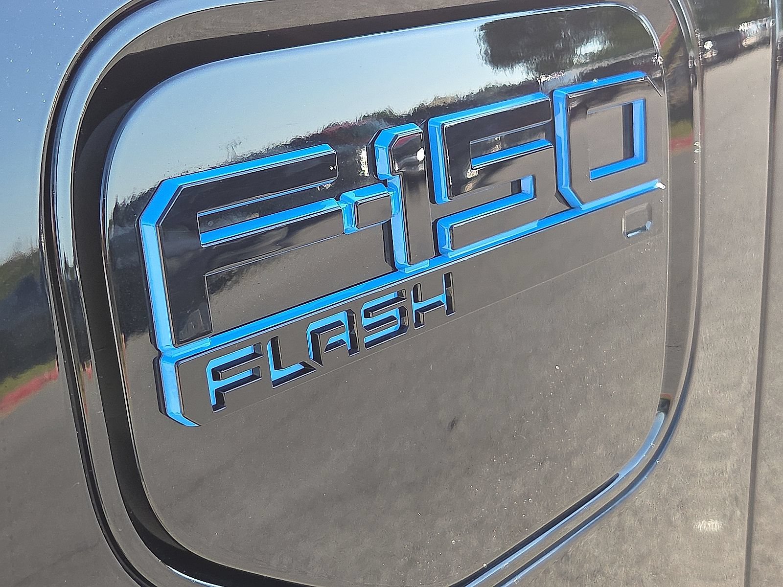 Used 2024 Ford F150 Lightning Flash w/ Max Trailer Tow Package AWD/4WD image 8