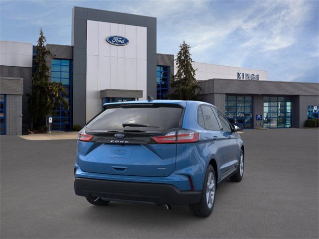 New 2024 Ford Edge SE image 8