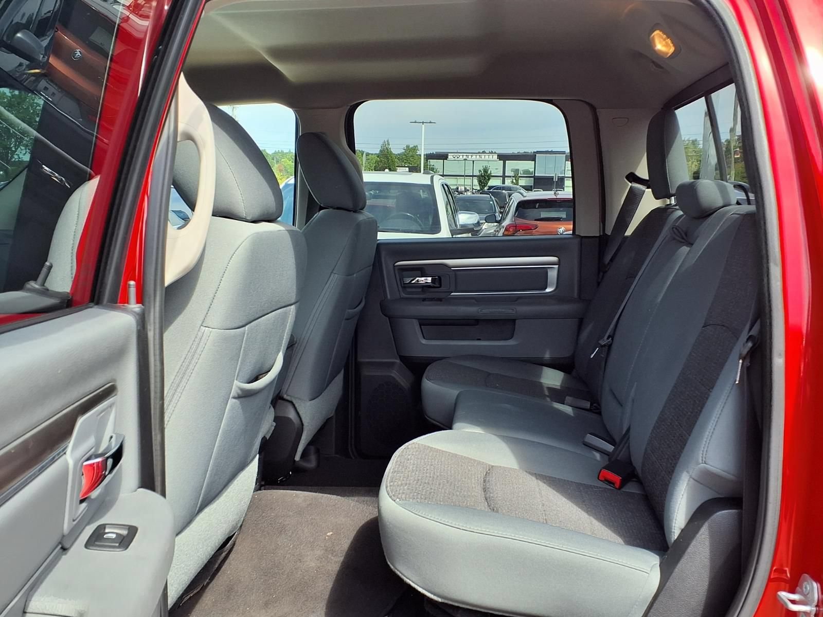 Used 2016 RAM 1500 Big Horn AWD/4WD image 11
