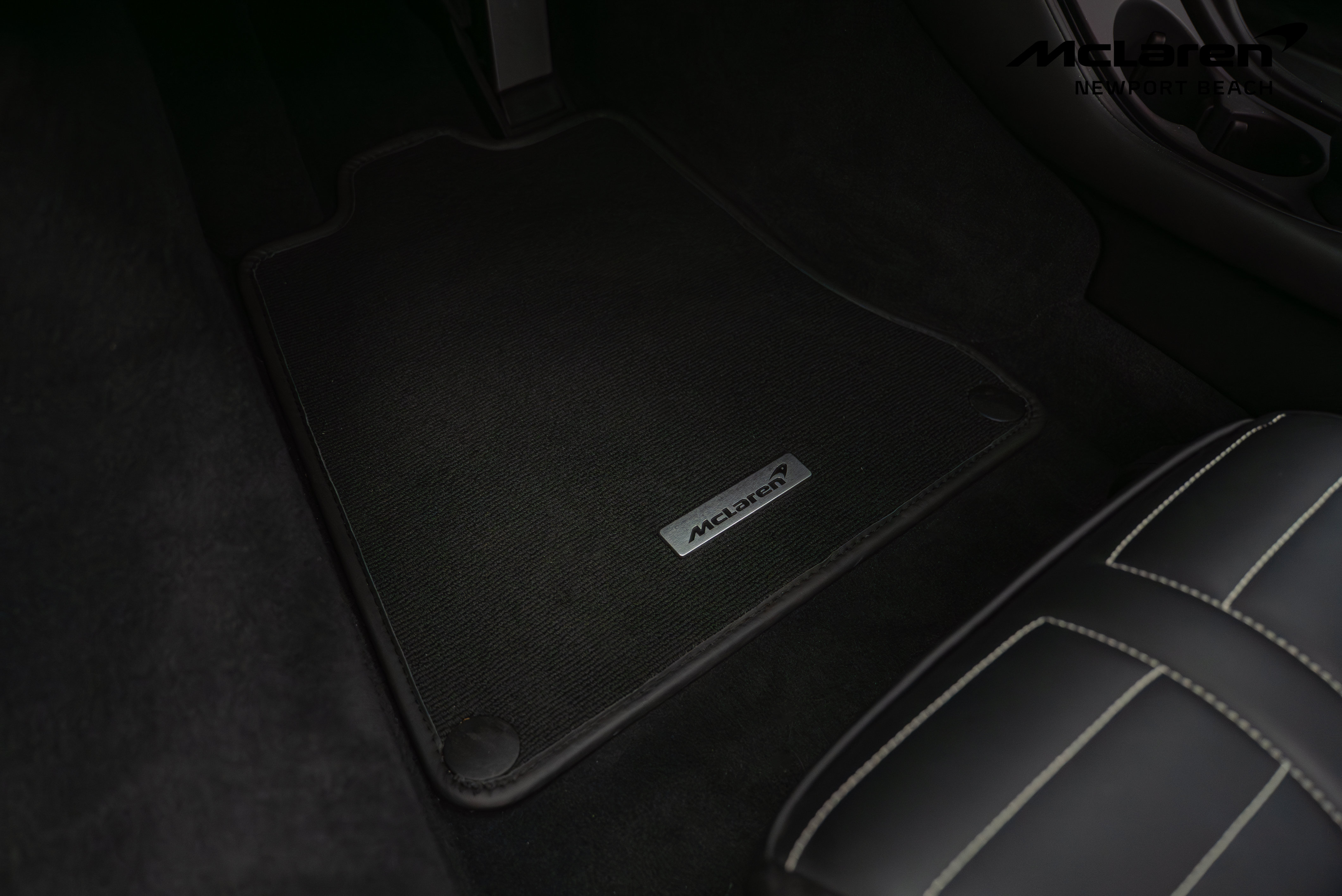 Used 2025 McLaren GTS RWD image 16
