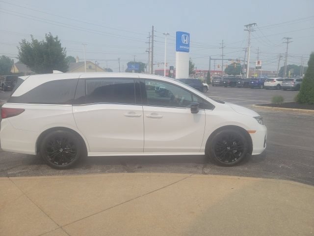 New 2026 Honda Odyssey Sport-L image 4
