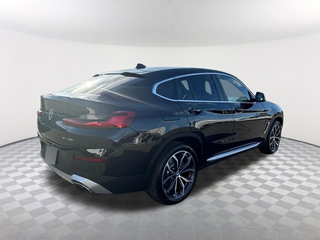 Used 2025 BMW X4 xDrive30i w/ Premium Package image 29