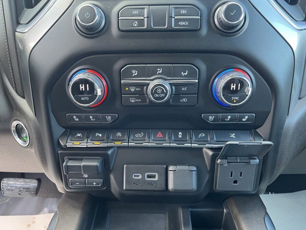 Used 2021 Chevrolet Silverado 1500 LTZ w/ Technology Package image 18