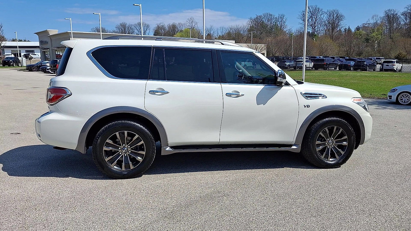 Used 2017 Nissan Armada Platinum w/ Captain Seat Package image 9