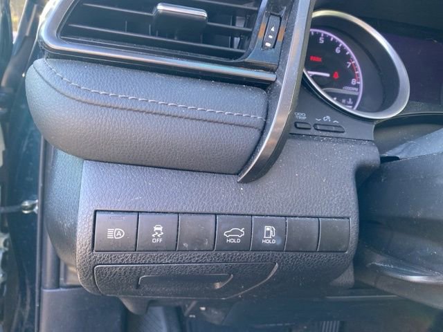 Used 2021 Toyota Camry XLE image 23