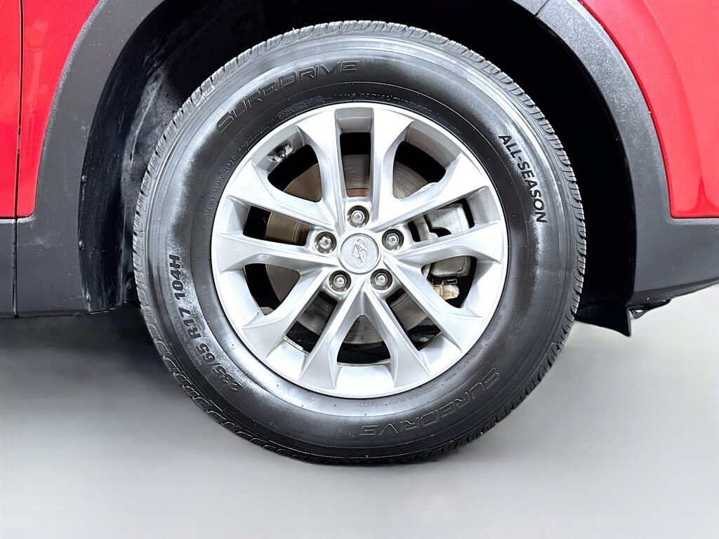 Used 2019 Hyundai Santa Fe SE FWD image 39