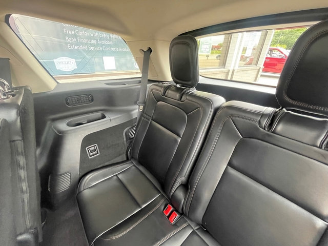 Used 2020 Lincoln Aviator Reserve w/ Equipment Group 201A image 23