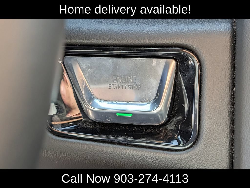 Used 2025 GMC Yukon Elevation w/ Elevation Premium Package AWD/4WD image 20