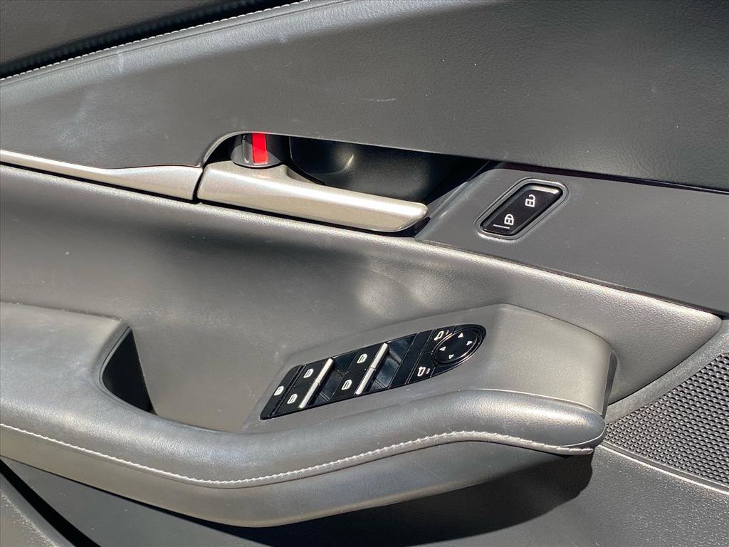 Used 2023 MAZDA CX-30 AWD 2.5 S w/ Select Package image 17