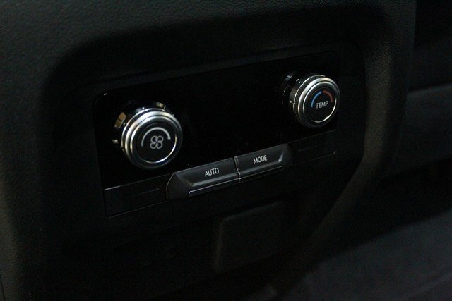 New 2026 GMC Acadia Elevation image 15