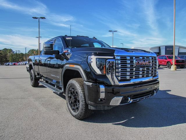 New 2026 GMC Sierra 3500 Denali w/ Denali Reserve Package