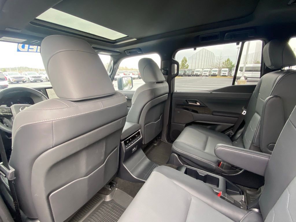 Used 2025 Lexus GX 550 550 Luxury+ w/ Accessory Package (Z1) image 23