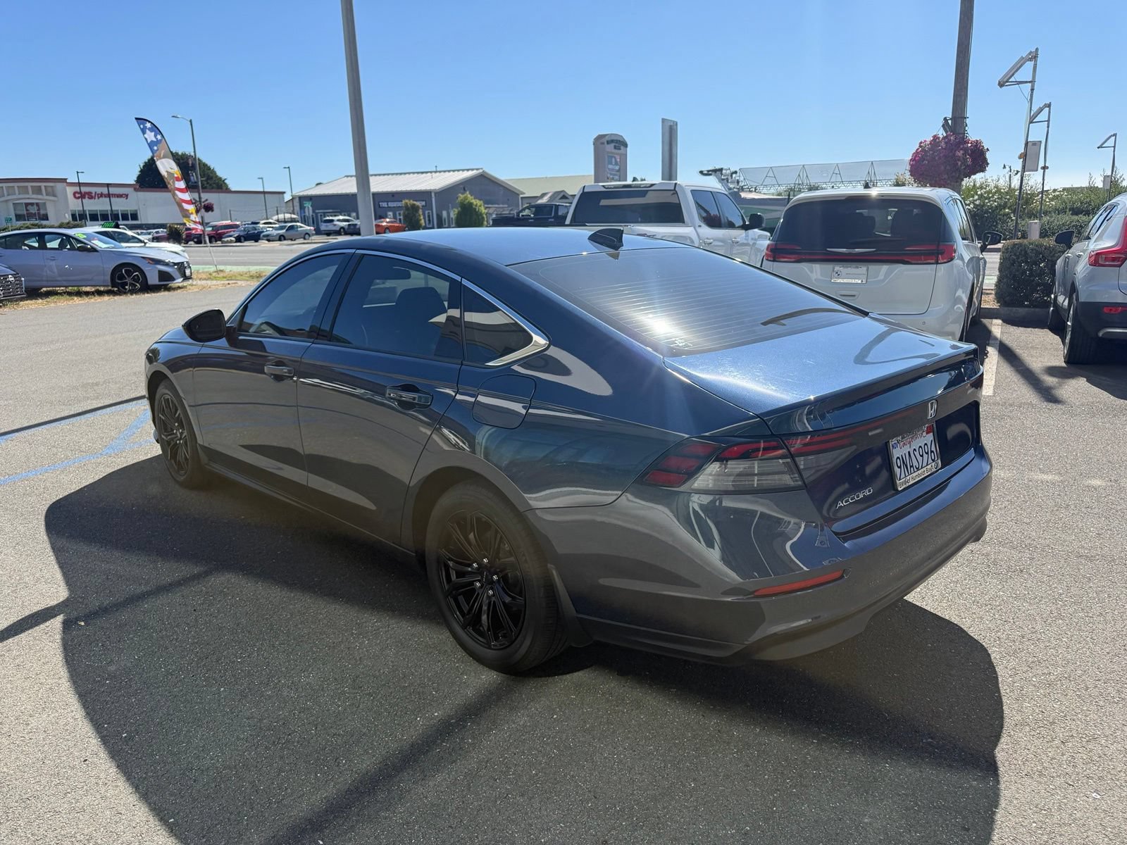 Used 2024 Honda Accord EX image 3
